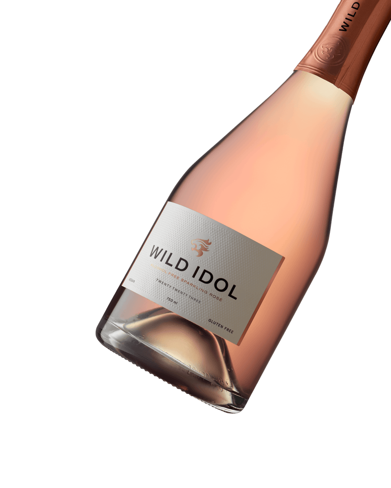 A bottle of the best alcohol free sparkling rosé