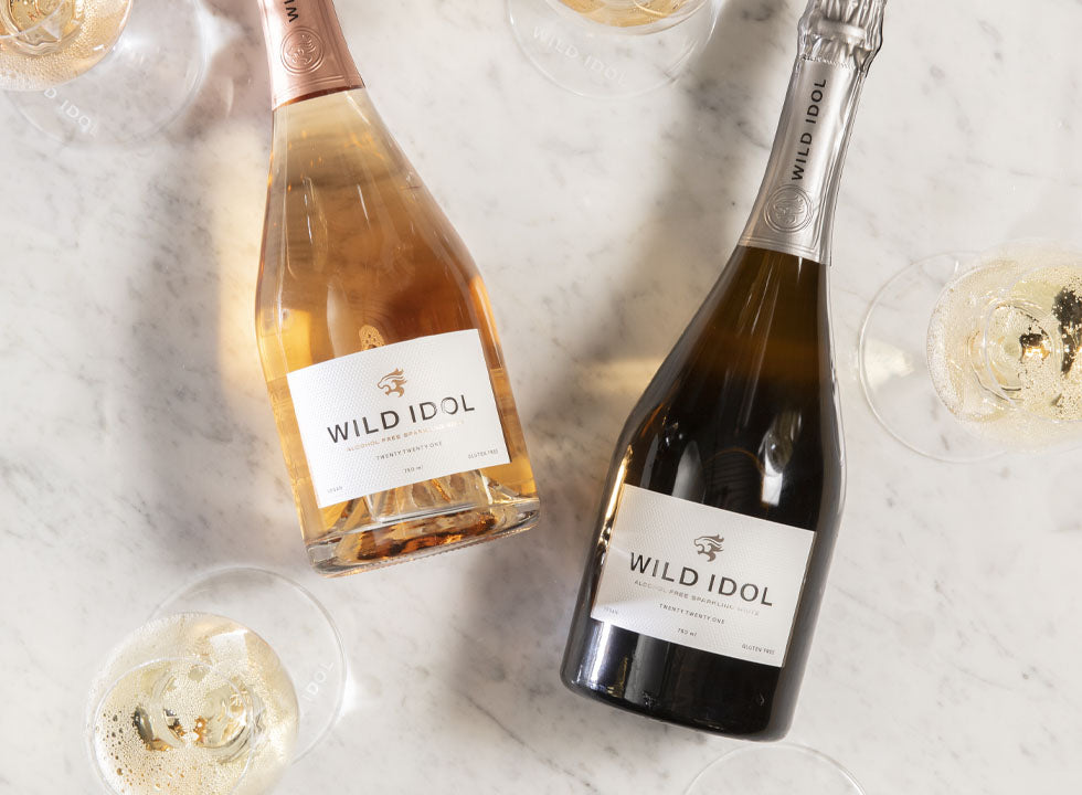 The perfect non alcoholic gifts, a bottle of sparking rosé and white wine
